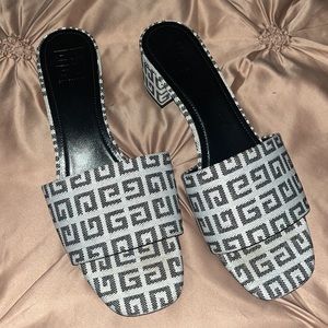 Givenchy block heel sandal